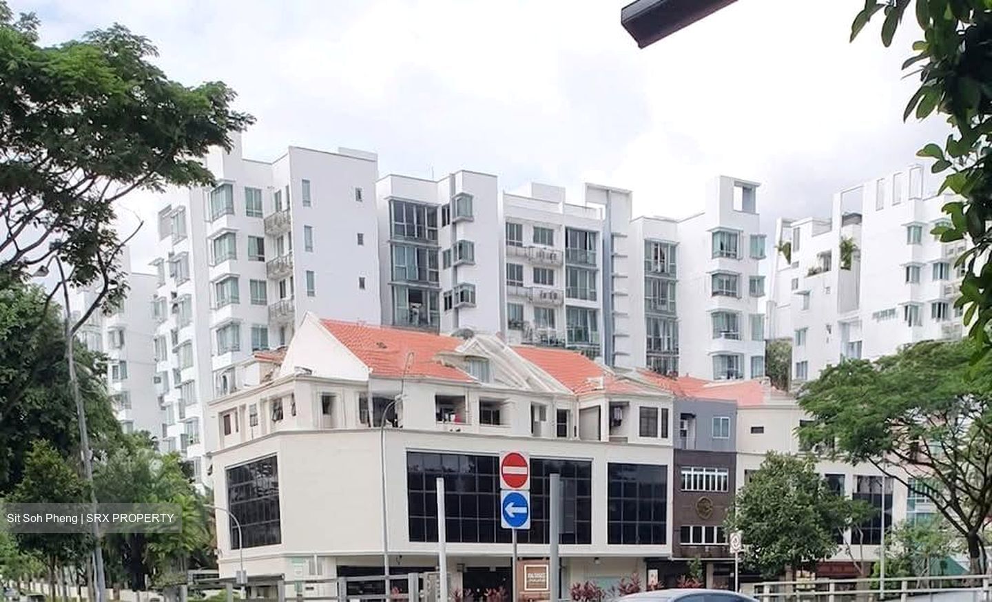 Emerald Hill Road (D9), Office #592949251